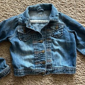 Baby gap jean jacket 5t